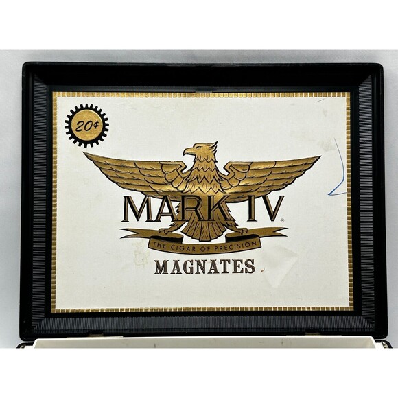 VINTAGE Mark IV Magnates Black Plastic Cigar Box w Gold Eagle Emblem  9.75”x7.5” - Picture 5 of 12